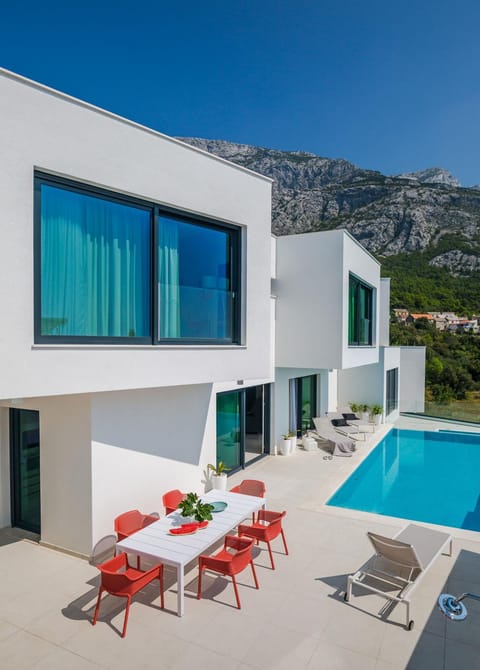 Balcony/Terrace, Swimming pool, Swimming pool
