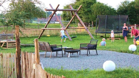 BBQ facilities, Children play ground, Garden, Balcony/Terrace, Evening entertainment, Facility for disabled guests