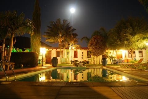 Garden, Swimming pool