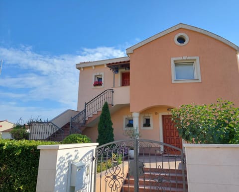 Apartment Polic Apartment in Šibenik