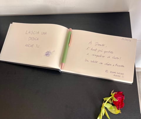 Sleep And Go Apartment in Vasto