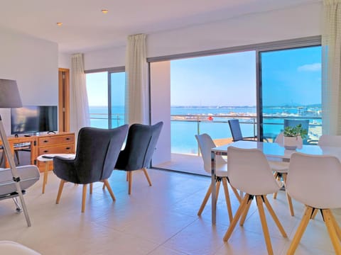 Living room, Sea view