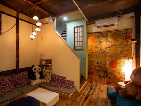 Living room, Lobby or reception