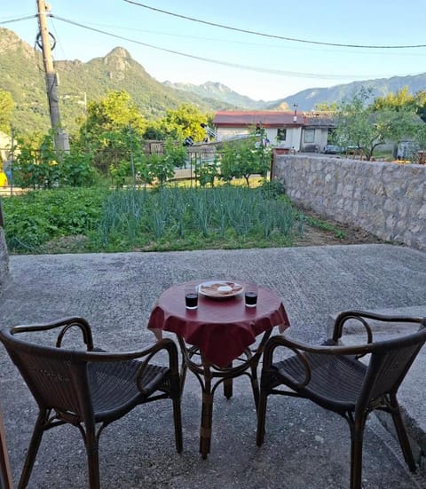 Patio, Day, Natural landscape, Mountain view