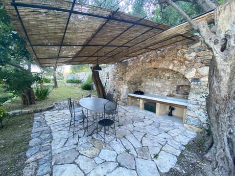 Patio, BBQ facilities, Garden, Garden view, Sea view