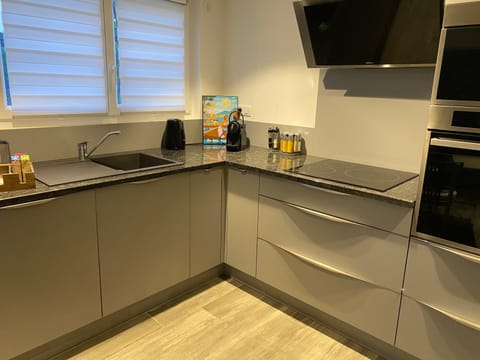 La Savoyarde, Chambre d'hôtes Bed and Breakfast in Annecy