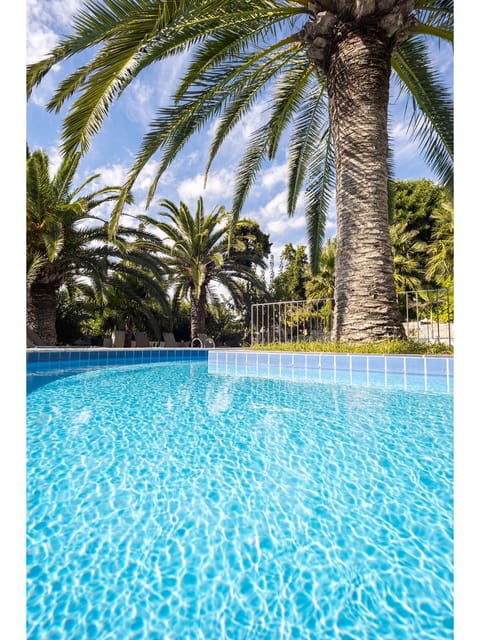 Maria Suites Apartment hotel in Platanias