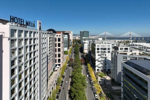 View (from property/room), Sea view, Parking