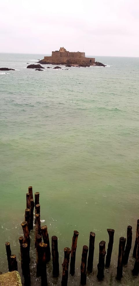 La Coloniale Apartment in St-Malo