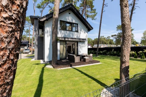 Garden, Balcony/Terrace