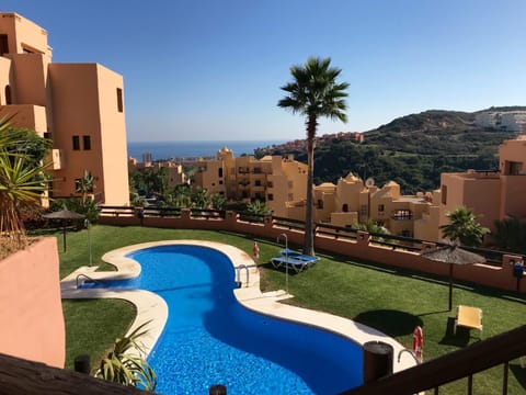 Balcony/Terrace, Pool view, Sea view, Swimming pool