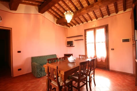 Acacia casetta con giardino House in Tuscany