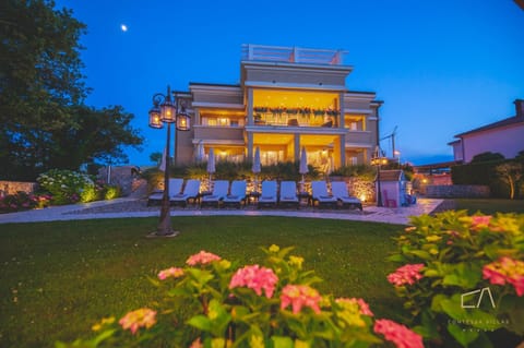 Garden, Balcony/Terrace