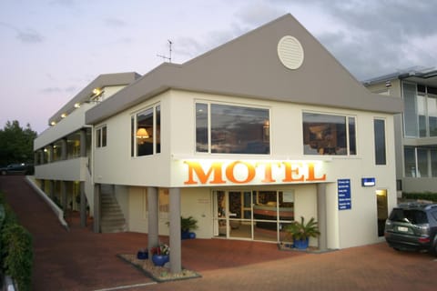 Facade/entrance, Property logo or sign