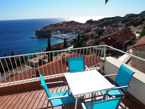Patio, View (from property/room), Balcony/Terrace, Balcony/Terrace, City view, Sea view