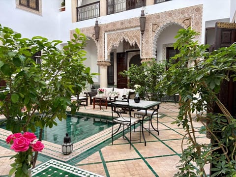 Property building, Garden view, Pool view