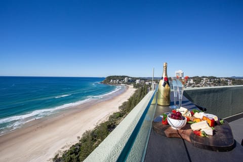 View (from property/room), Balcony/Terrace, Beach, On site, City view, Sea view