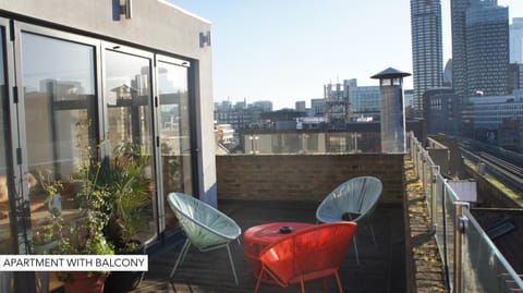 Day, Balcony/Terrace, City view