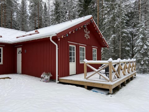 Property building, Patio, Patio, Winter