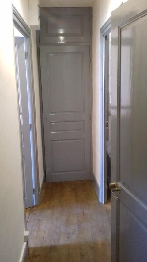 La Hall Apartment in Thiers