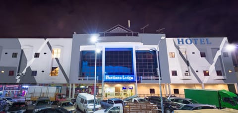 Facade/entrance, Property logo or sign, On site, Street view