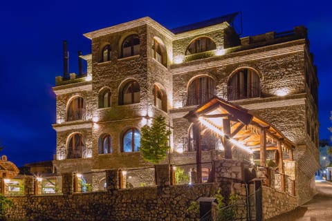 Property building, Night, Bird's eye view
