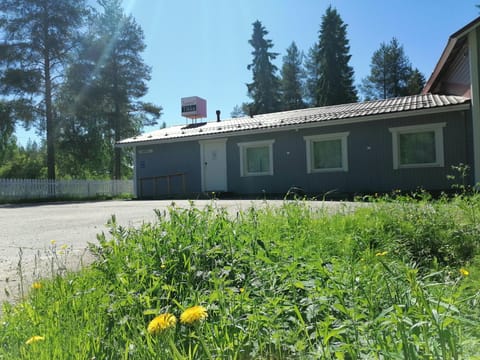 Property building, Facade/entrance