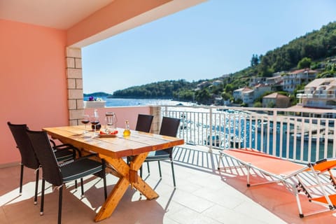 Apartment Jakov Grscica Apartment in Dubrovnik-Neretva County