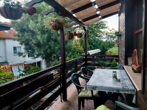 Guest House Juja Bed and Breakfast in Nessebar