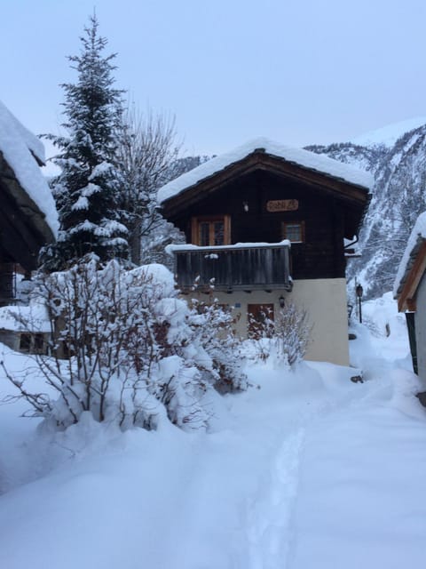 Property building, Winter