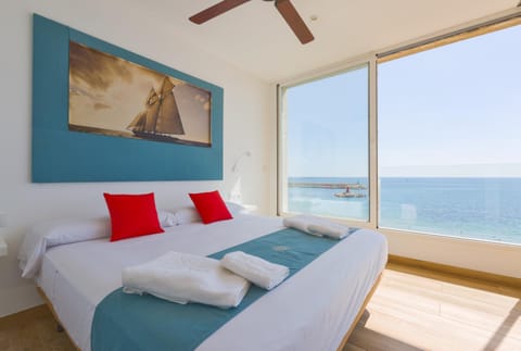 Bedroom, Sea view