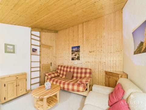 Studio mezzanine au pied des pistes avec balcon, idéal pour 4-6 personnes - FR-1-398-552 Apartment in Montvalezan