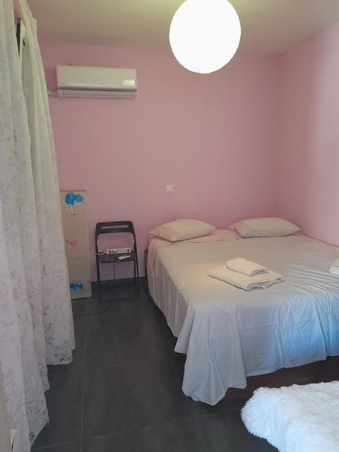 Bright top floor apartment! Apartment in Zakynthos