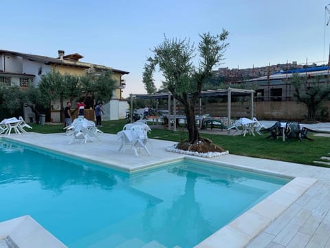 Property building, Swimming pool