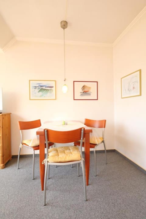 Duenenrose Hoeber Apartment in Wenningstedt-Braderup