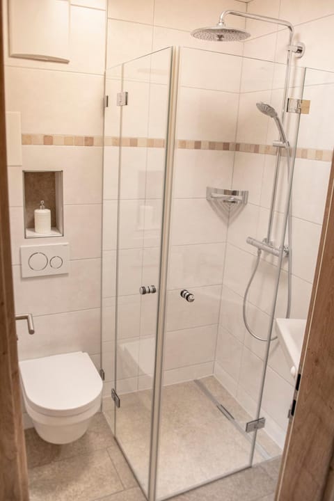 Ferienwohnungen "Zur Wally" Apartment in Garmisch-Partenkirchen