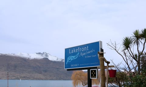 Property logo or sign, Mountain view