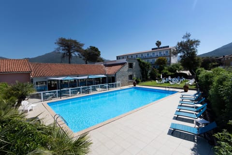 Property building, Pool view, Swimming pool