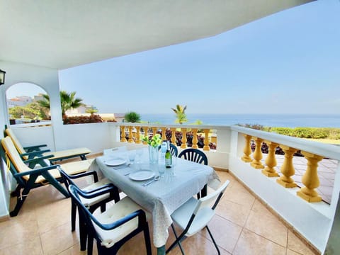Balcony/Terrace, Decorative detail, Garden view, Sea view