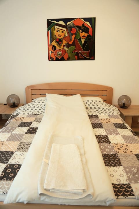 Decorative detail, Bedroom