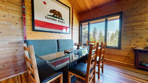 Bridges Townhome #5 Condo Apartment in Mammoth Lakes