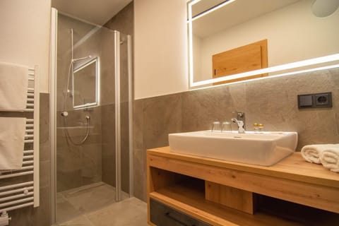 Apart Garni Elfrieda Bed and Breakfast in Ischgl