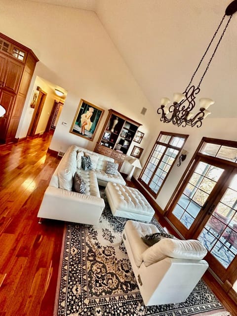 Affordable Luxury Mansion Villa in Quincy