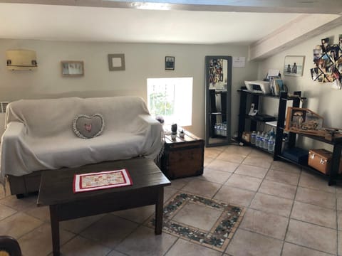 Les Lauriers Bed and Breakfast in Brignoles