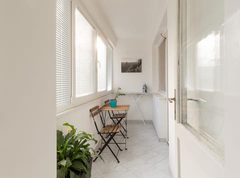 View (from property/room), Balcony/Terrace, Garden view