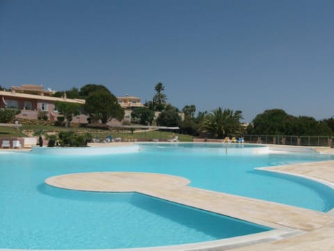 Swimming pool, Swimming pool, sunbed