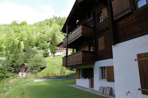 Facade/entrance, Living room