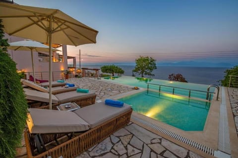 Swimming pool, Sunset, sunbed