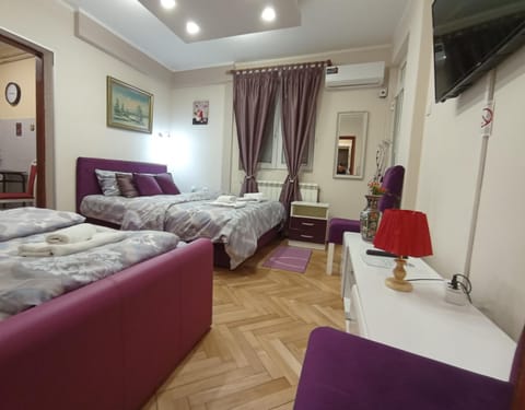 Apartments & Rooms -PANORAMA MDL BELGRADE Apartment in Belgrade