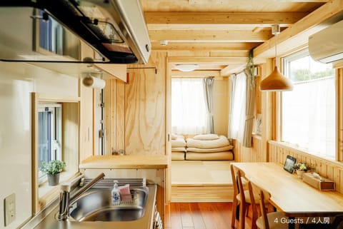 Living room, Photo of the whole room, Seating area, Bedroom, oven, air conditioner
